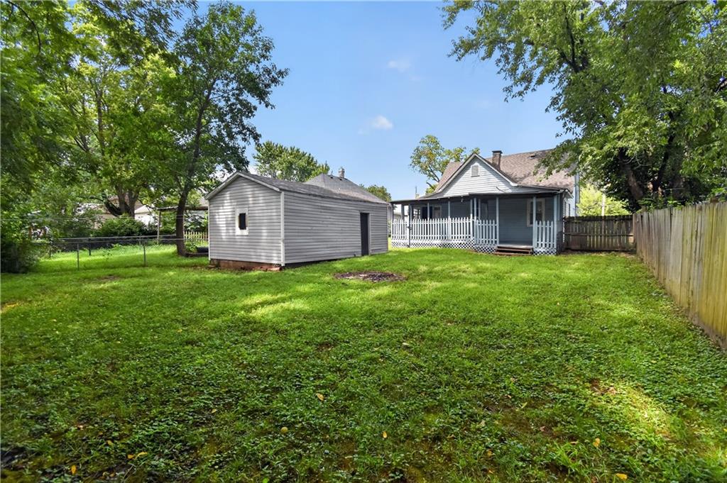 515 E Kansas Avenue Property Photo 23