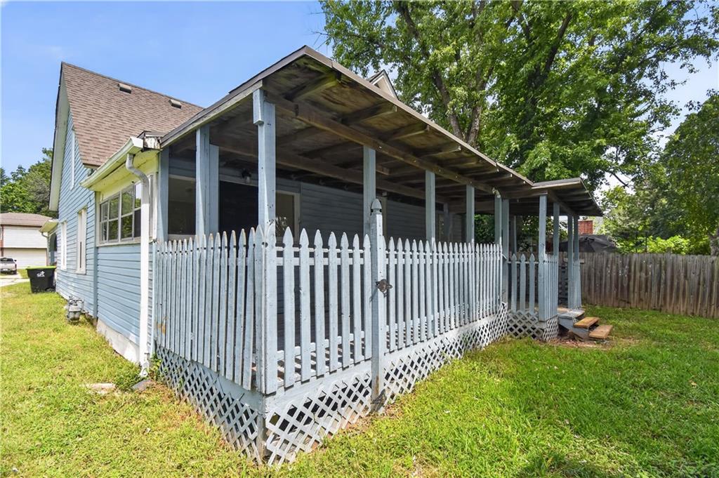 515 E Kansas Avenue Property Photo 25