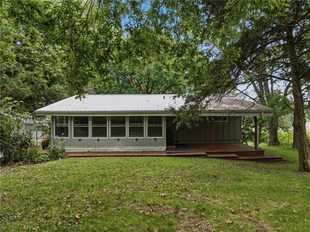 978 E 1587 Road Property Photo 33