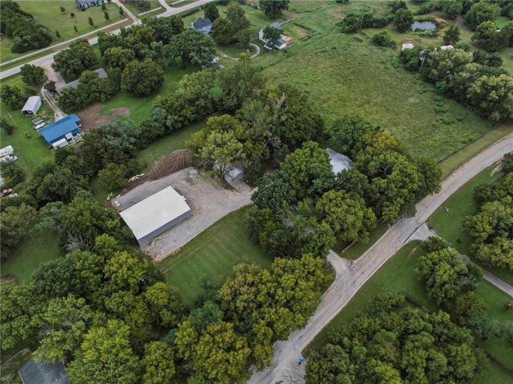 978 E 1587 Road Property Photo 45