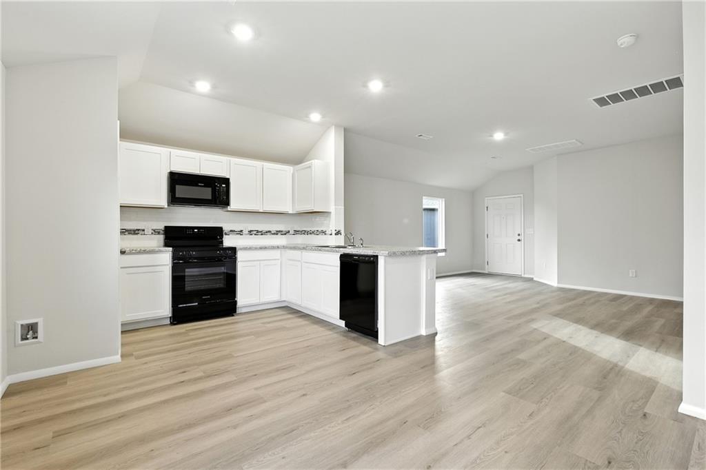 441 Valley View Drive Property Photo 6