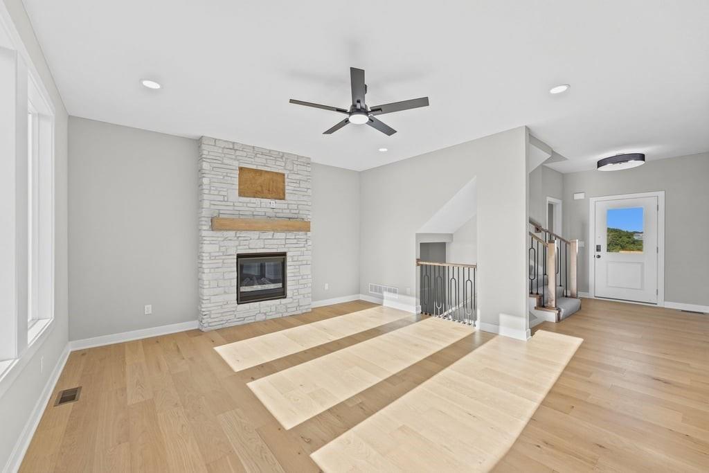 16561 W 165th Place Property Photo 12