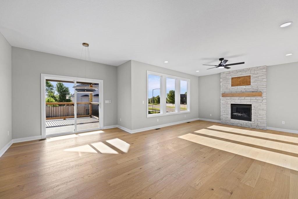 16561 W 165th Place Property Photo 14