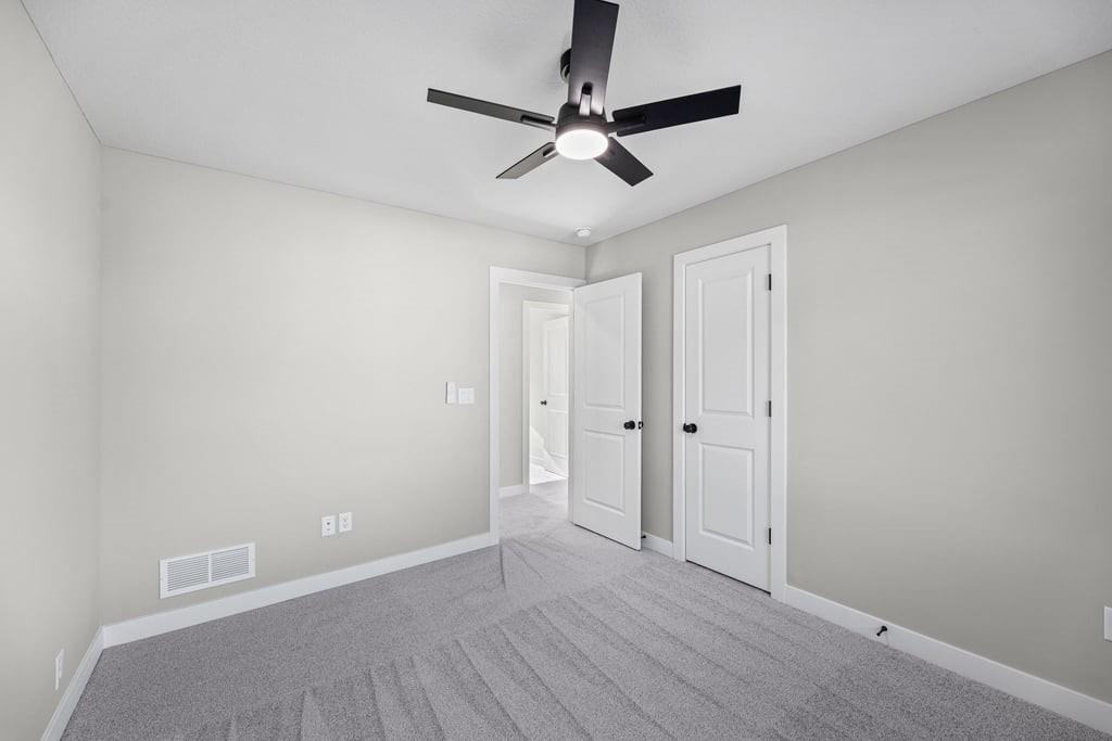 16561 W 165th Place Property Photo 28