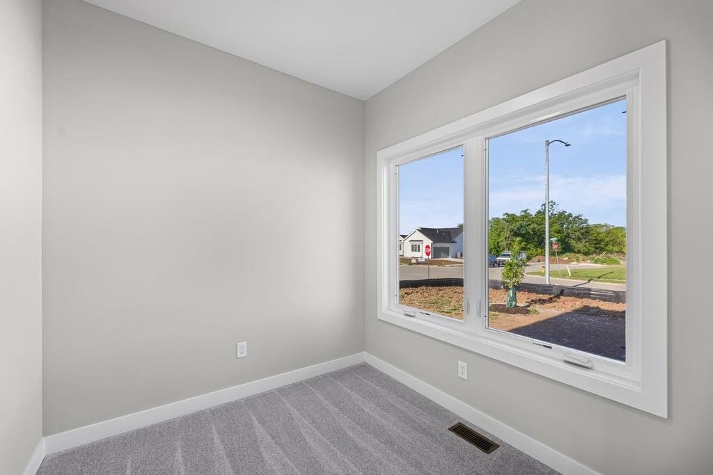 16561 W 165th Place Property Photo 38