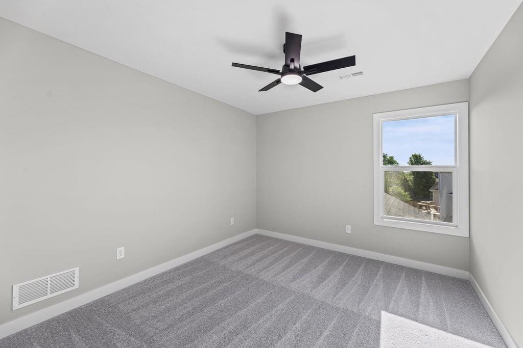 16561 W 165th Place Property Photo 43