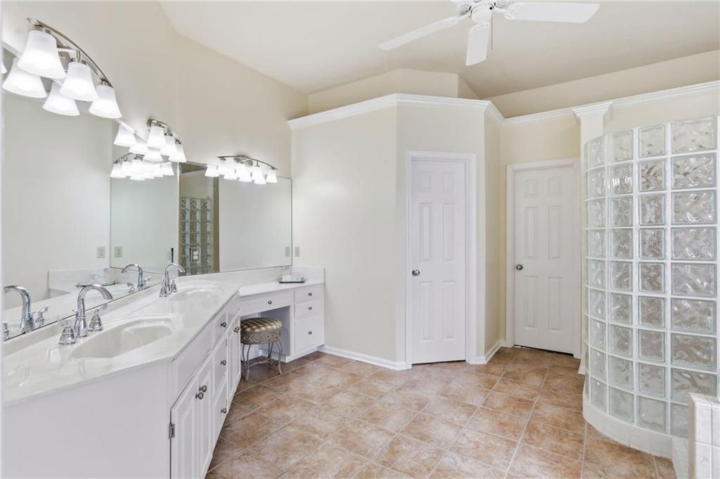 2603 Sw Winterbrook Circle Property Photo 29