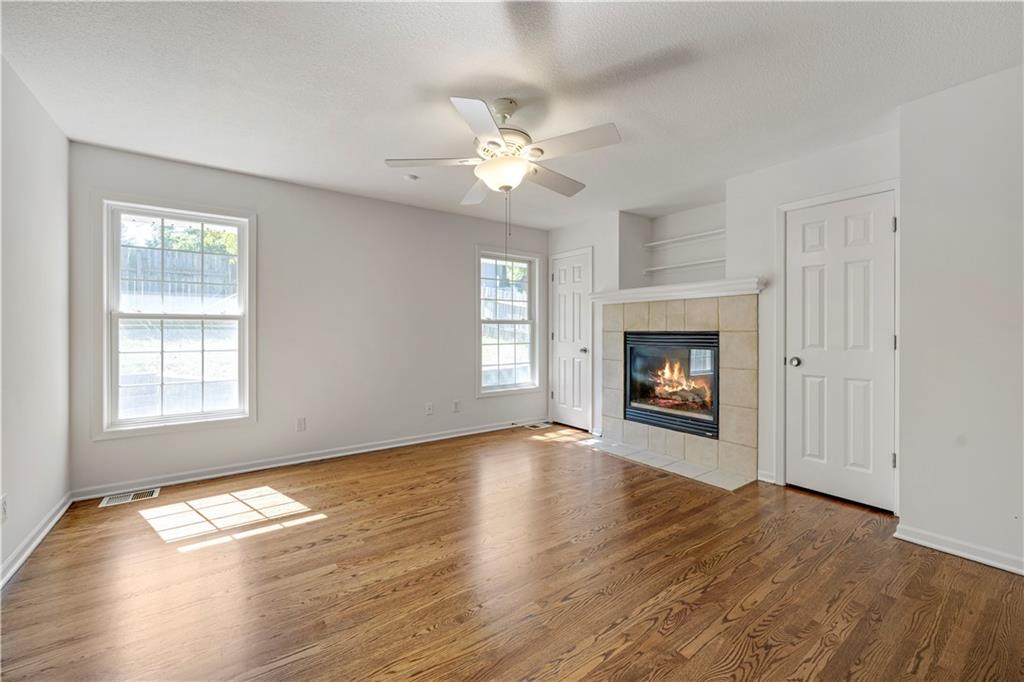 5902 Noland Road Property Photo 10