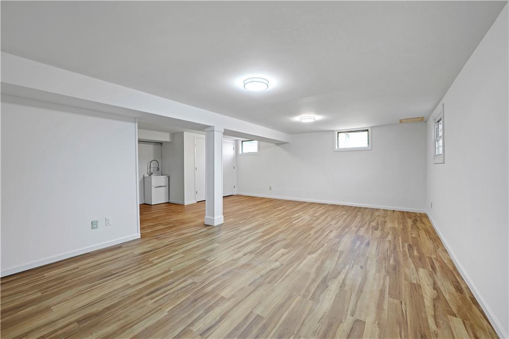 5902 Noland Road Property Photo 27