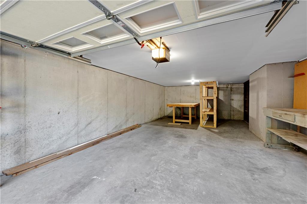 5902 Noland Road Property Photo 32