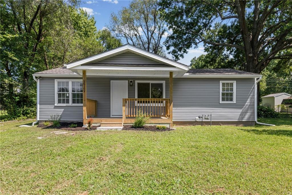 16109 Eastern Avenue Property Photo 1