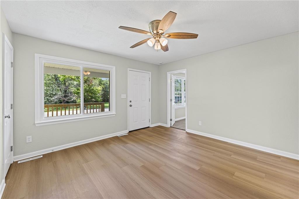 16109 Eastern Avenue Property Photo 7