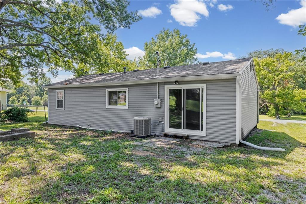 16109 Eastern Avenue Property Photo 25