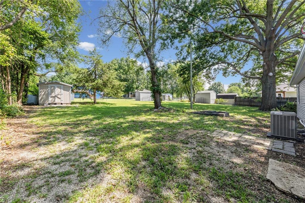 16109 Eastern Avenue Property Photo 29