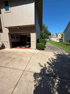 413 N Park Drive Property Photo 3