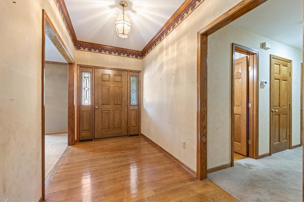 413 N Park Drive Property Photo 5