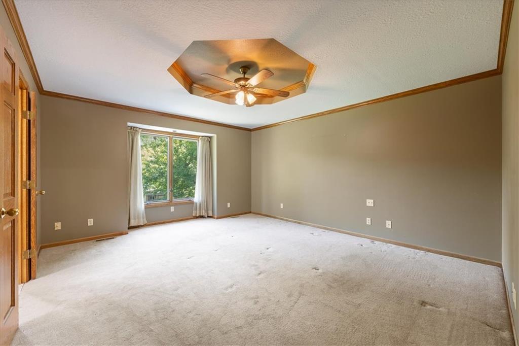 413 N Park Drive Property Photo 15
