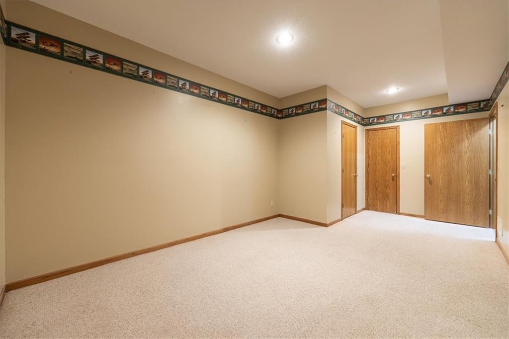 413 N Park Drive Property Photo 24