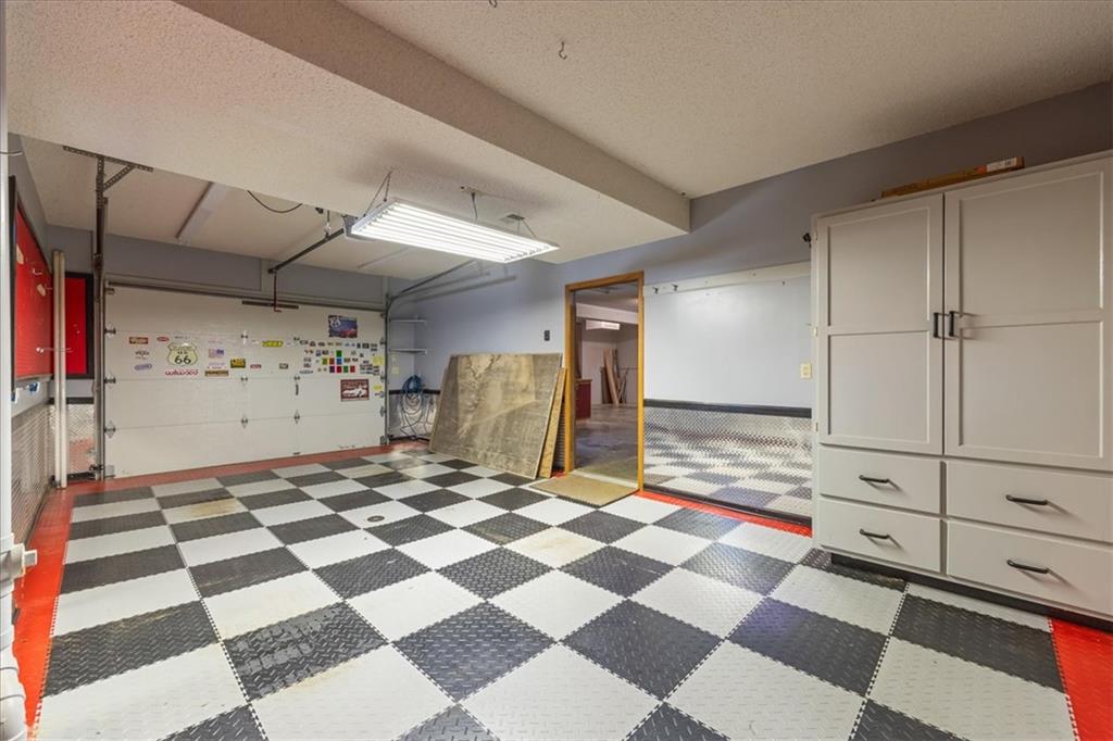 413 N Park Drive Property Photo 30
