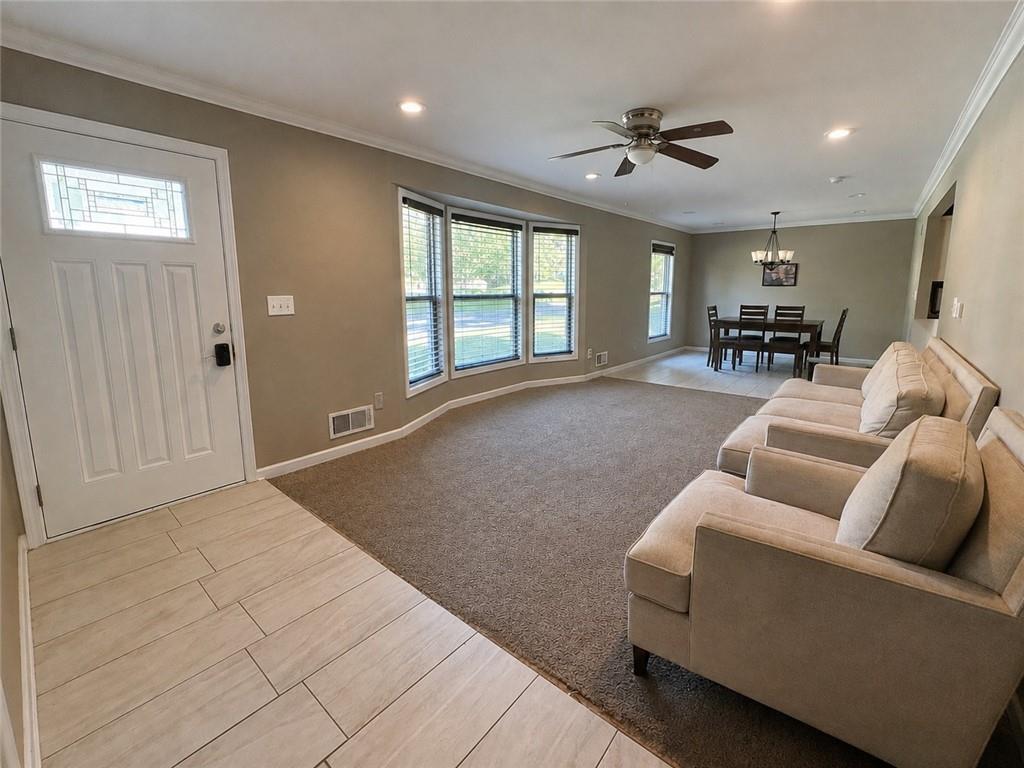 7504 Overton Avenue Property Photo 5
