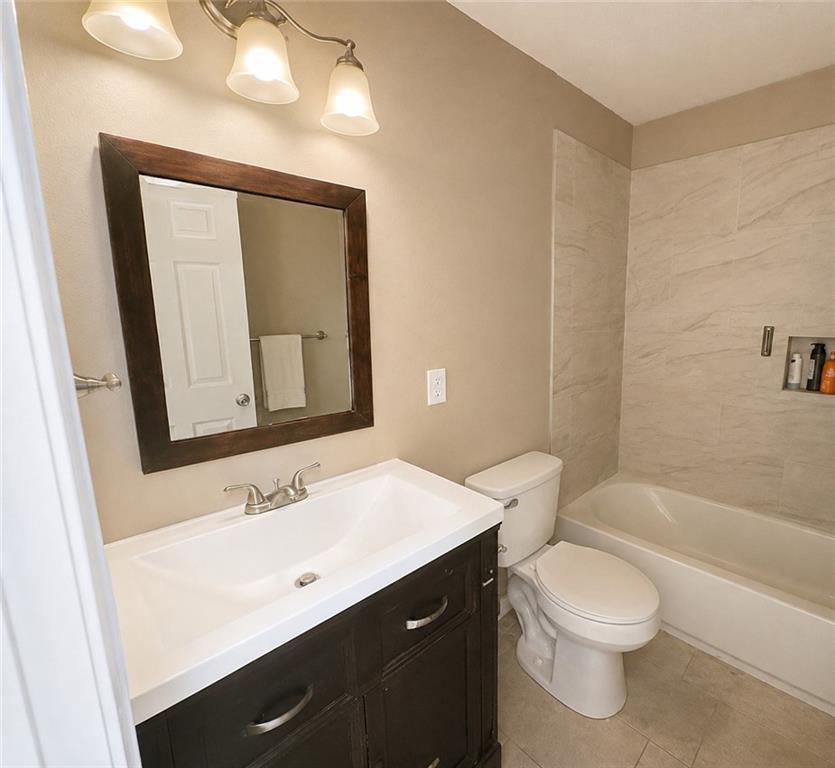 7504 Overton Avenue Property Photo 13