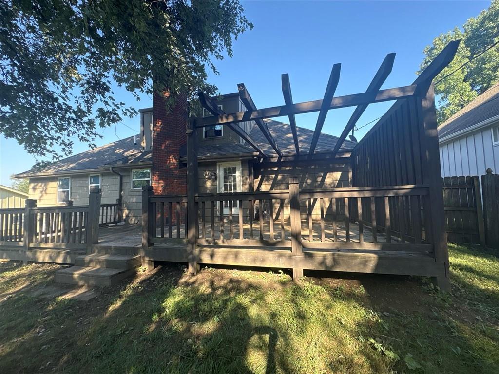7504 Overton Avenue Property Photo 23
