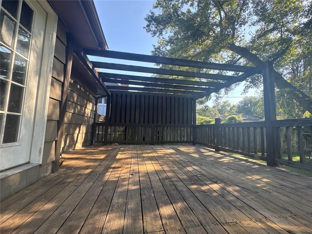 7504 Overton Avenue Property Photo 24