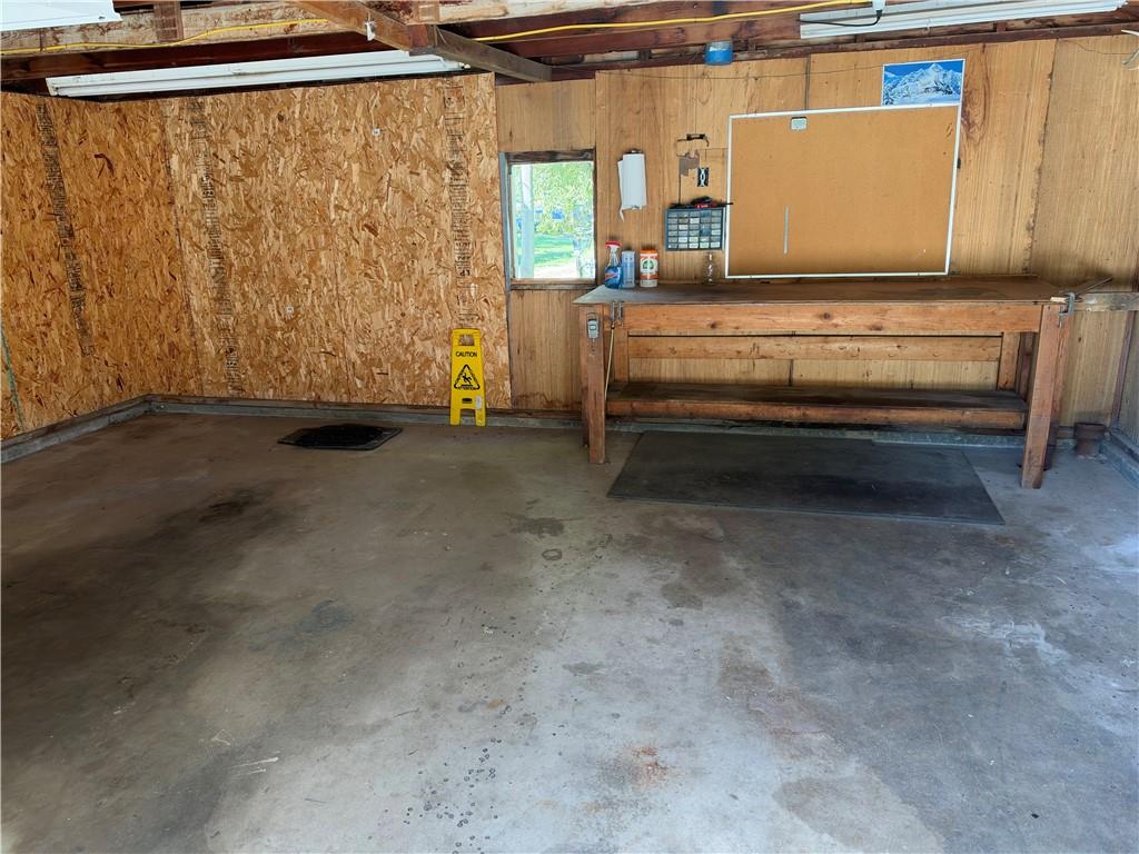748 S Poplar Street Property Photo 13