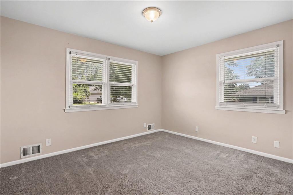 3608 N Euclid Avenue Property Photo 8