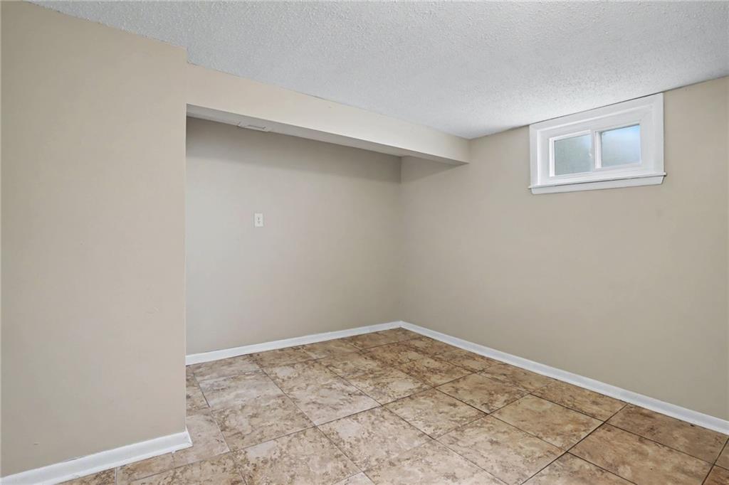 3608 N Euclid Avenue Property Photo 10