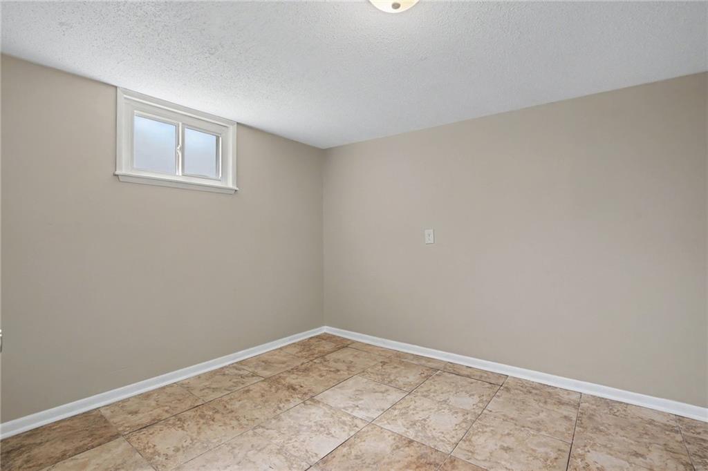 3608 N Euclid Avenue Property Photo 11