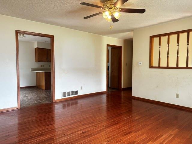 1000 6th Avenue Property Photo 4