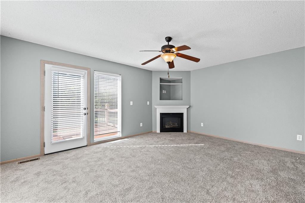 15355 Nw 123rd Street Property Photo 4