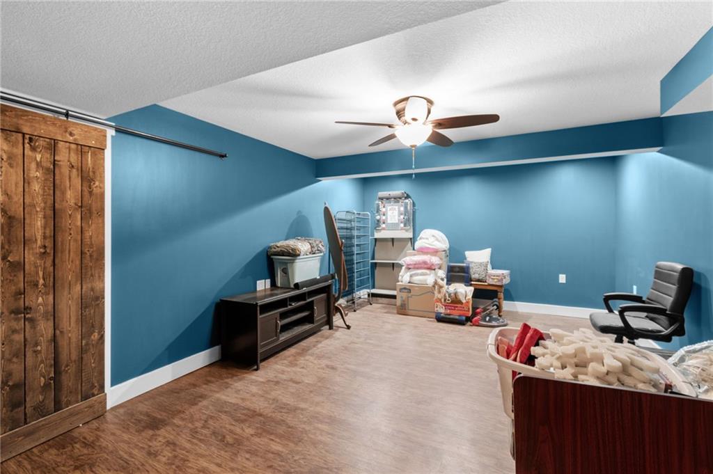 903 N Chestnut Street Property Photo 20