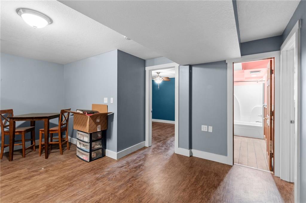 903 N Chestnut Street Property Photo 23