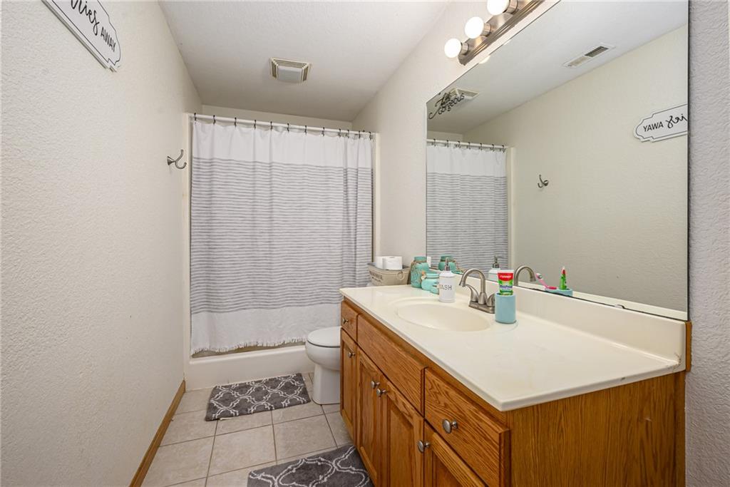 10037 Greenview Drive Property Photo 19