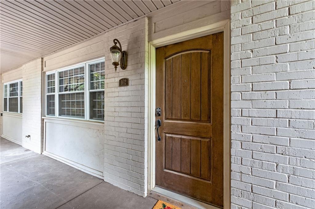 4500 Jefferson Street Property Photo 3