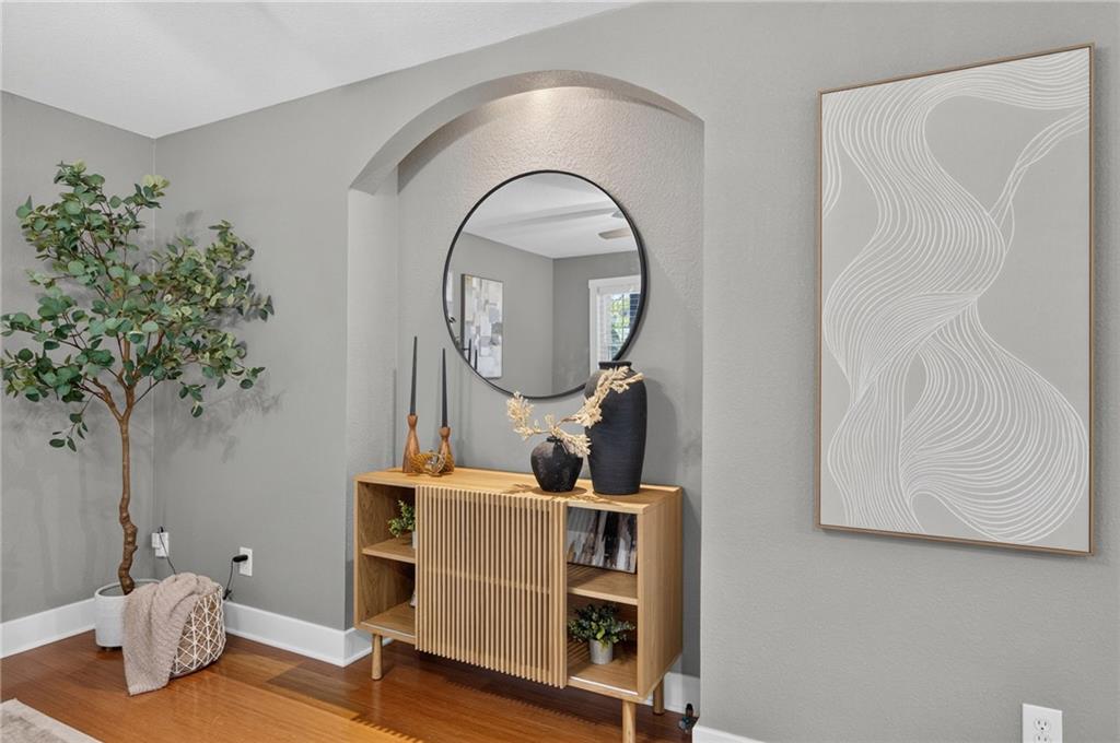 4500 Jefferson Street Property Photo 8