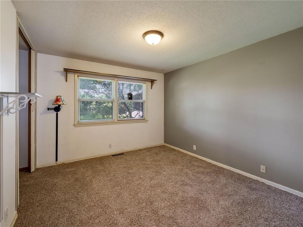 2204 Strader Terrace Property Photo 17