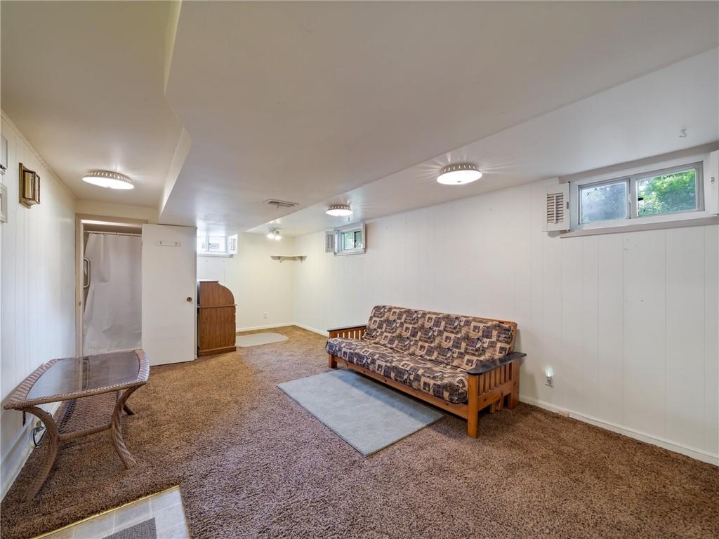 2204 Strader Terrace Property Photo 19