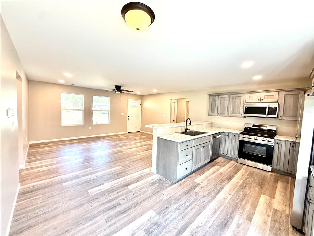 1826 Clay Street Property Photo 3