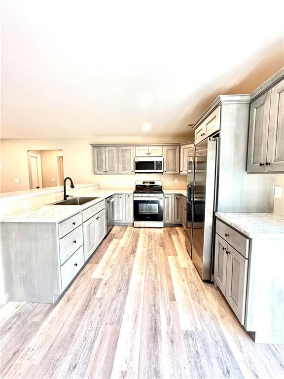 1826 Clay Street Property Photo 5