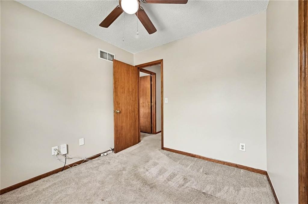 521 Karapat Drive Property Photo 16