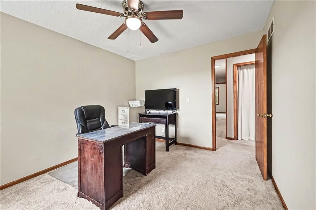 521 Karapat Drive Property Photo 21
