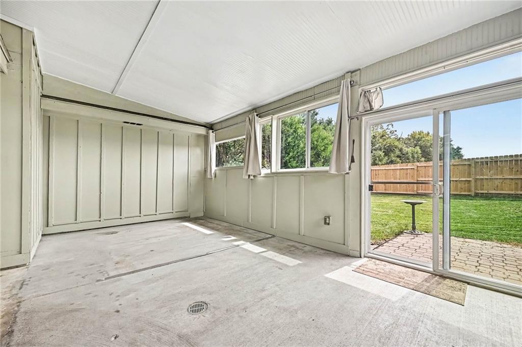 521 Karapat Drive Property Photo 28