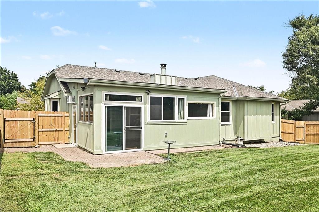 521 Karapat Drive Property Photo 32