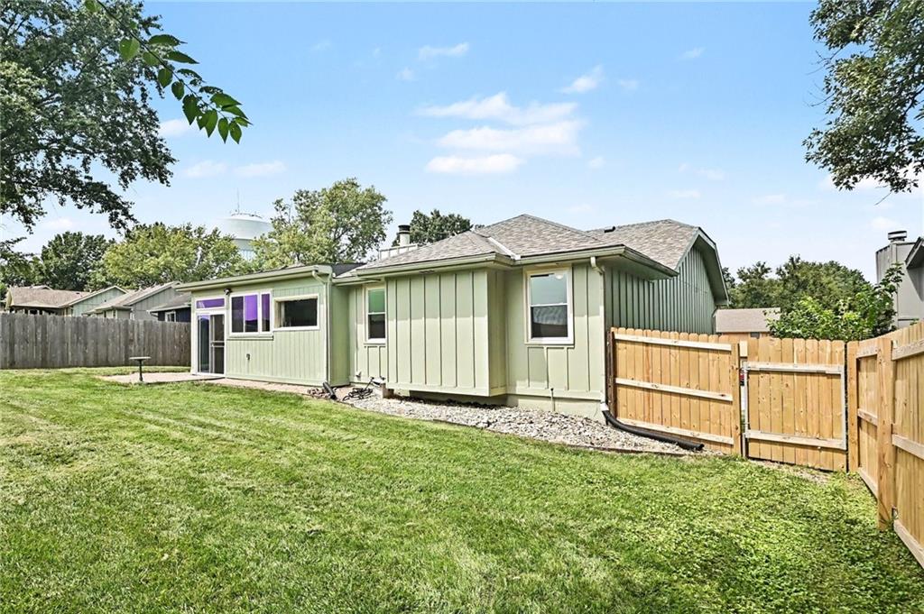 521 Karapat Drive Property Photo 33