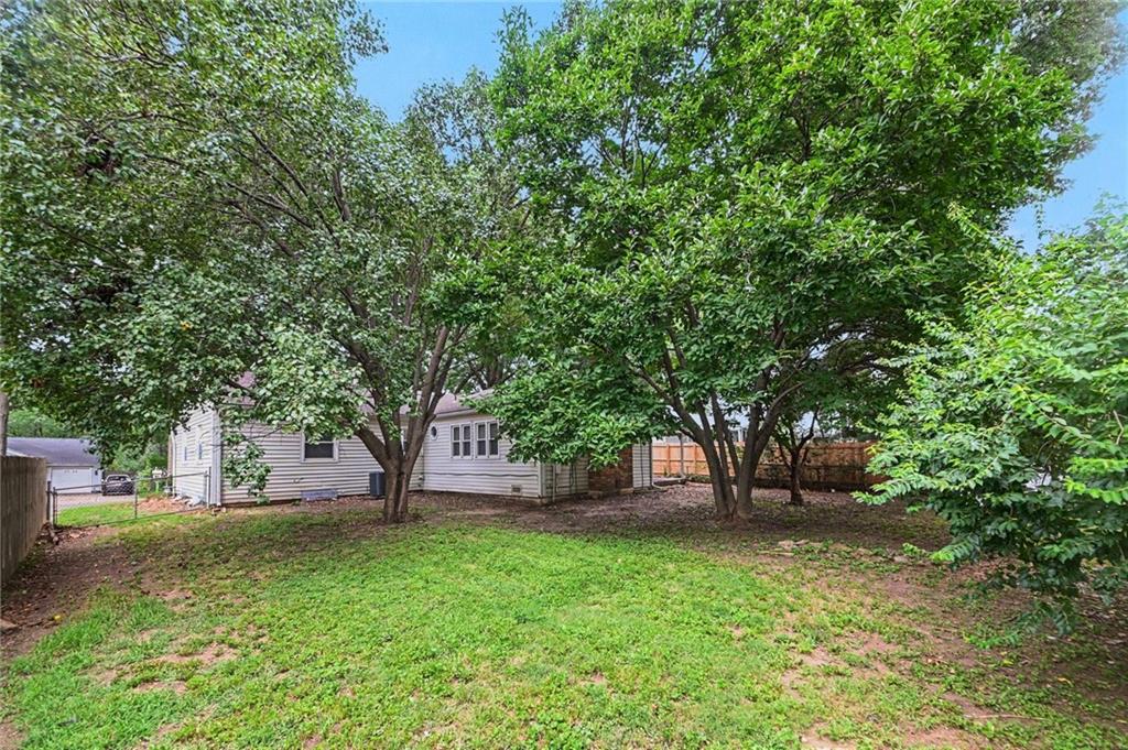 3507 S Osage Street Property Photo 21