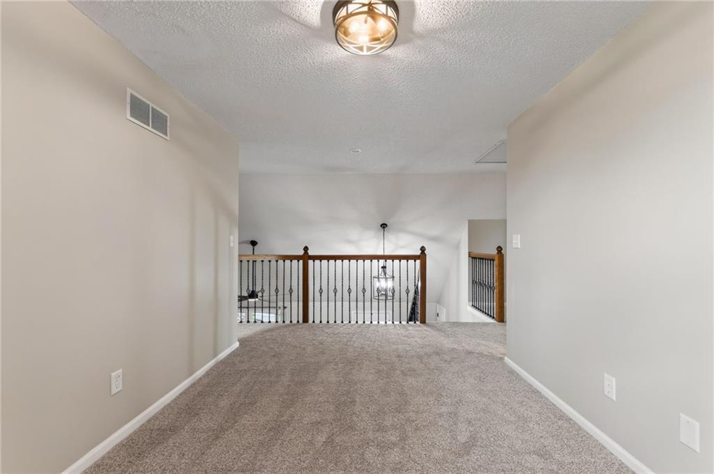 1109 Nw Forest Drive Property Photo 25