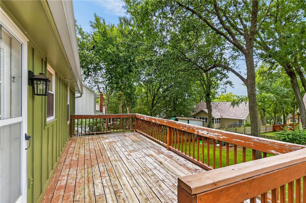 1109 Nw Forest Drive Property Photo 39